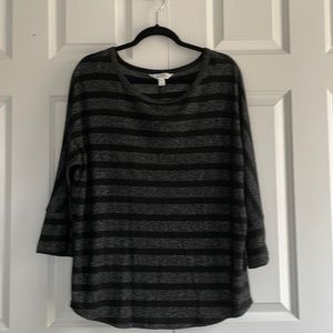 XL Market and Spruce top - black and gray - excellent condition